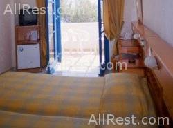 Roussos Beach Hotel 4
